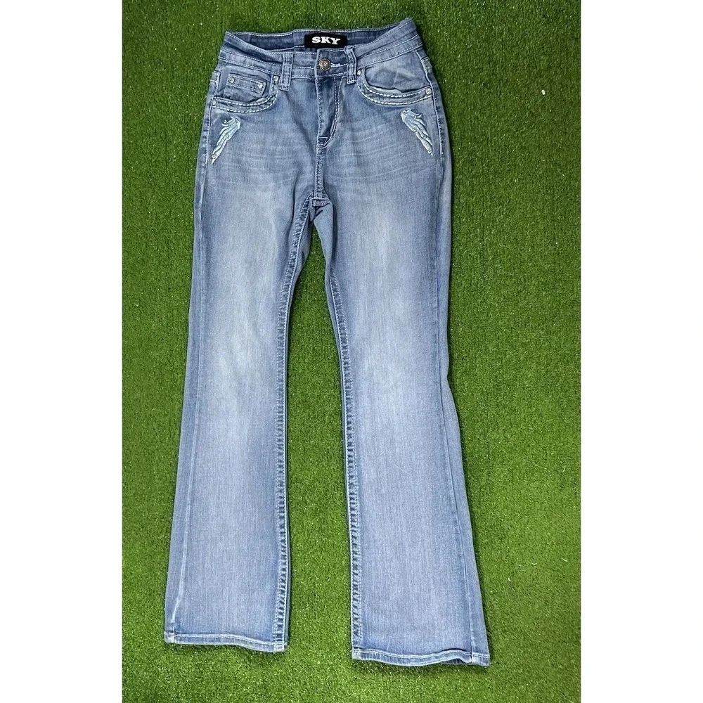 Sky Premium Collection Jeans SZ 5/6 Heart Wings Pocket Embroidered Y2K Vtg Flare - Picture 3 of 10